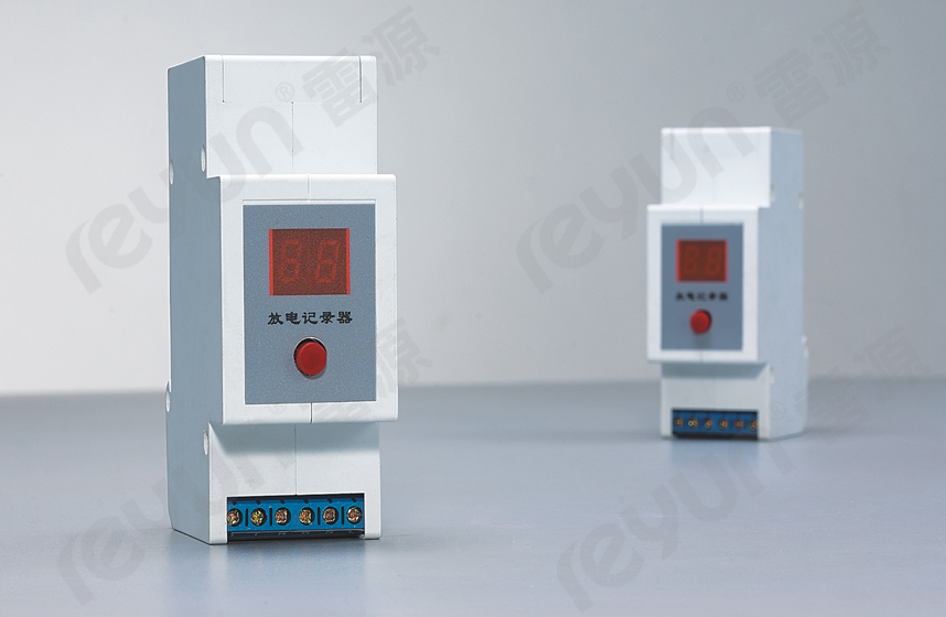 LY感應(yīng)式雷擊計(jì)數(shù)器